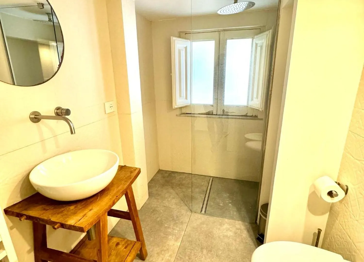 Cortile Nobile Luxury Suites Aeroporto di Catania Fontana Rossa Appartamento