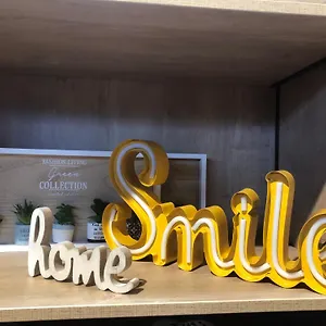 Smile's Appartamento Aeroporto di Catania Fontana Rossa